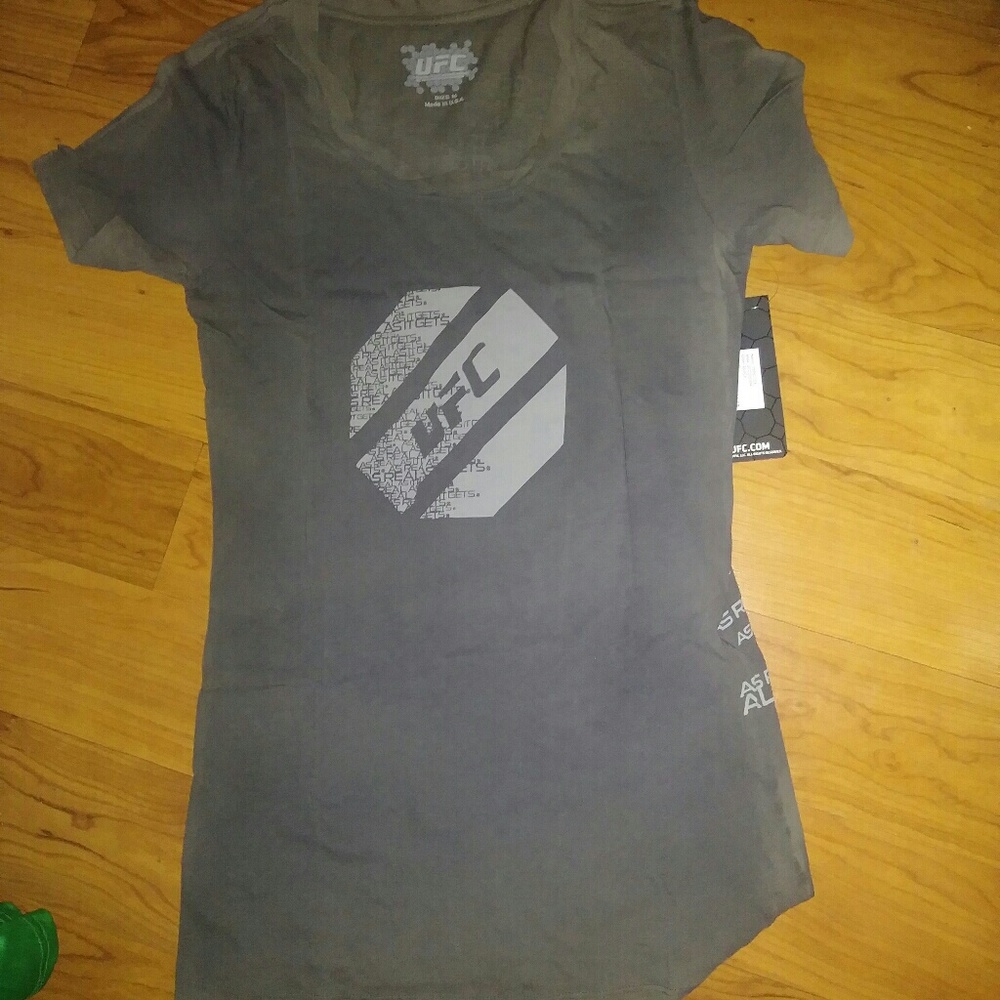 UFC tee
